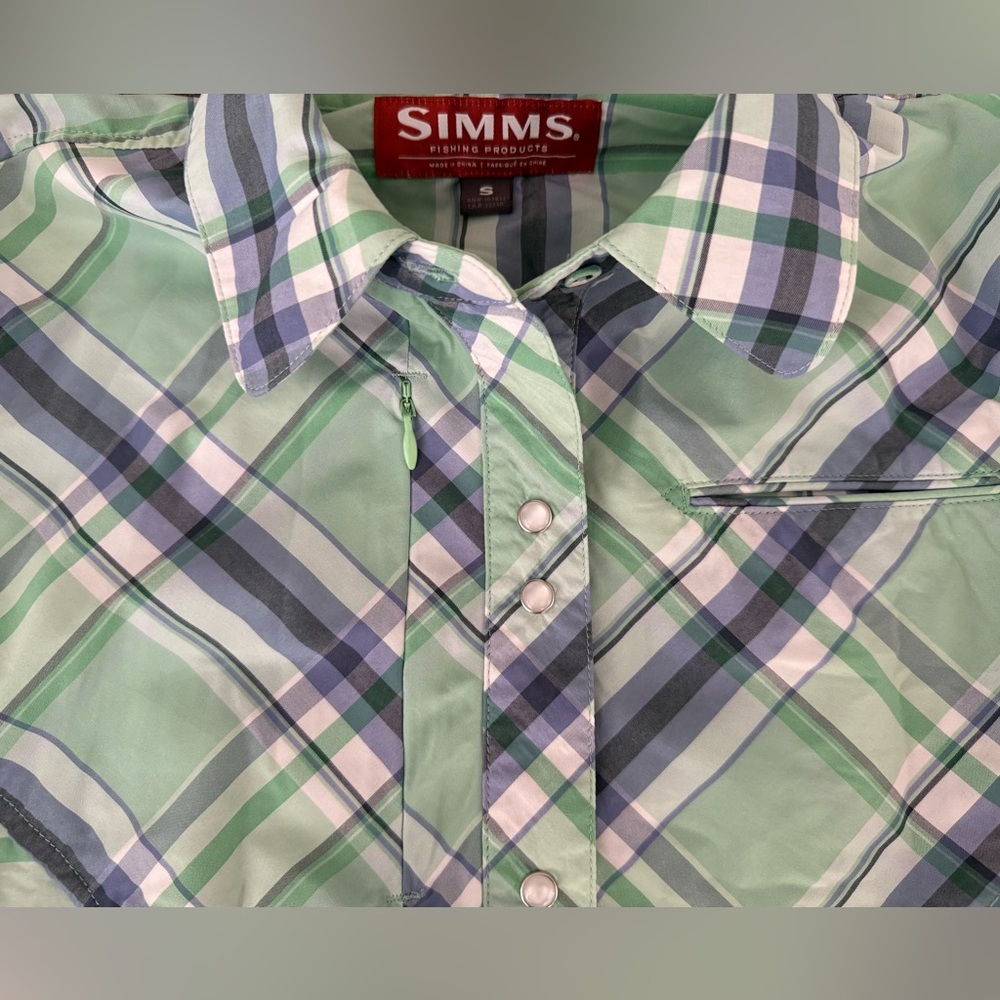 NWOT Simms Women’s sport fishing gear guide hiking outdoors vented snap pearl